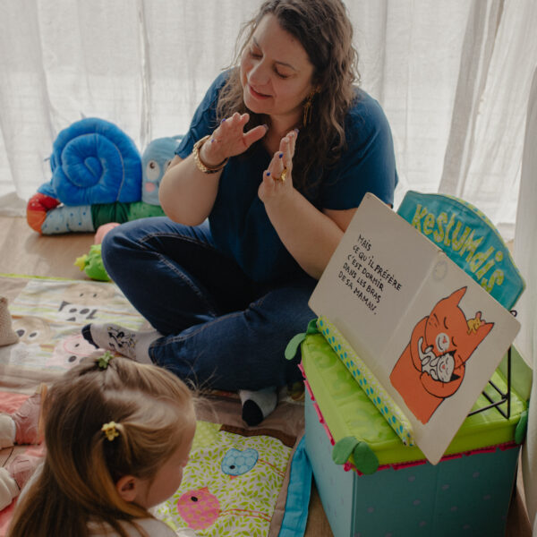 Atelier 14.03 <br>Lectures et comptines signées - Monet